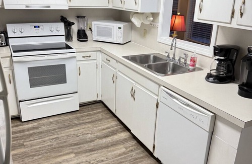 North Myrtle Beach House | Beach House on Channel, Private dock,Walk to Beach