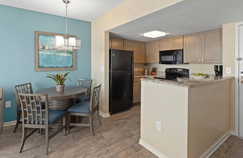 Windy Hill Resort | Beach Side Resort perfect location with indoor/outdoor Pools