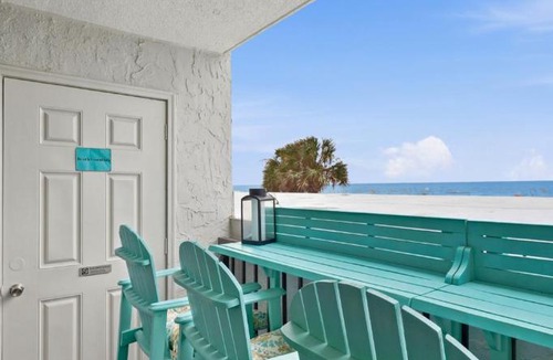 Windy Hill Apartment | Beachfront Bliss 3BR Oceanfront Condo with Pool and Hot Tub