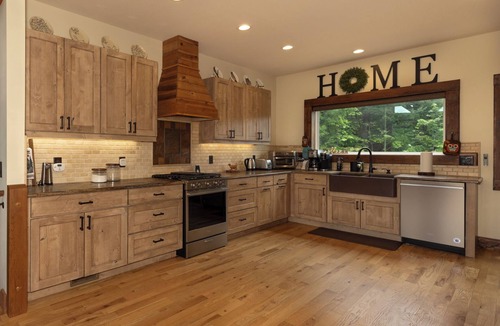 Boomer House | Bear Paw Lodge - North Carolina