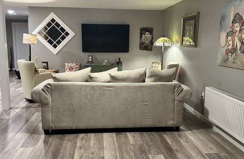 Perry Apartment | Beautiful 1-bedroom apartment in Perry perfect for a relaxing getaway