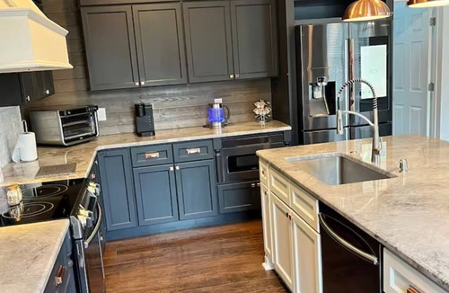 Murrells Inlet House | Beautiful 3-bedroom house in Murrells Inlet with hot tub - close to EVERYTHING!
