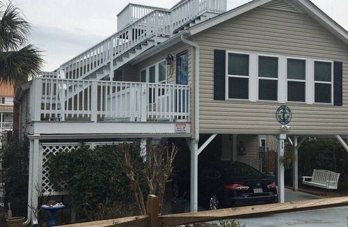 Crescent Beach House | Beautiful Family Home, Residential Area, Short Walk to Beach, Renovated Shower