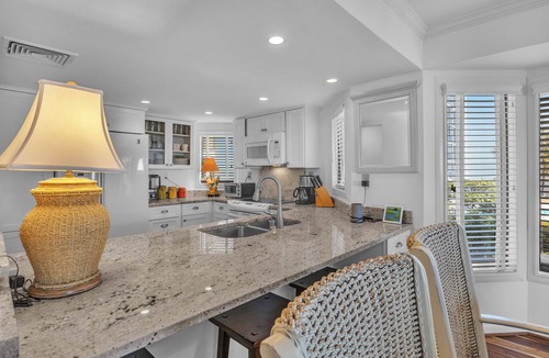 Wrightsville Beach House | Beautiful ocean front townhome in the heart of WB!