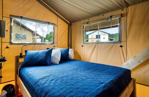 Wears Valley Other | Beautiful Secluded Tented Cabin with Fire Pit in Sevierville, Tennessee