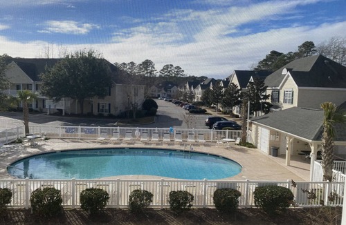 Little River House | Beautiful Townhome Close to SC's Great Golf and both NC and SC Beaches