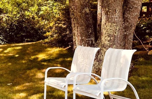 Lincolnville House | Bed and Breakfast Perfect for a Romantic Getaway near Camden Hills State Park, Maine