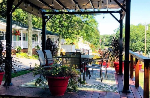 Lincolnville House | Bed and Breakfast Perfect for a Romantic Getaway near Camden Hills State Park, Maine