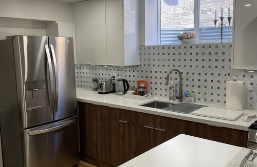 Newmarket Apartment | Best area, parks, Mall, Restaurants, and Heritage Newmarket Downtown