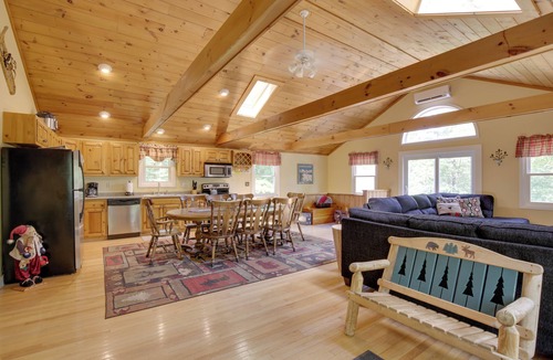 Bethel House | Bethel Chalet w/Hot Tub: 3 Miles to Sunday River!