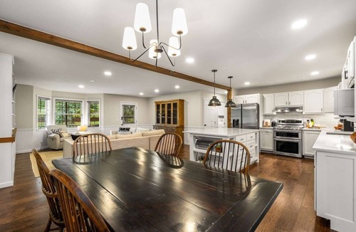 East Ellijay House | Big, Cozy Home w/Fire Pit in the Heart of Ellijay