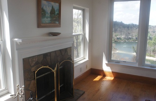 Glenville House | BIG LAKE GLEVILLE & MOUNTAIN VIEWS SPACIOUS HOME CLOSE TO TOWN