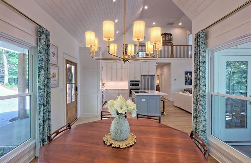 Hiawassee House | Big Oak Bungalow by Chatuge Home Concierge | Lake House · Private Dock · Hot Tub · Ping Pong · Fireplace