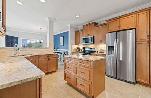 Catawba House | Blue Bayou | Lakefront Estate | Pool & Hot Tub