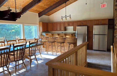 The Blue Mountains Ski Chalet | Blue Mountain Chalet renovated!/pet friendly