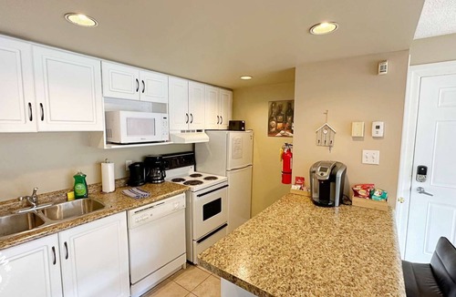 Craigleith Condo | Blue Mtn 1 Bedroom w Mountain View