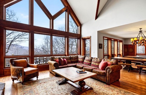 Chestnut Springs House | Blue Ridge Retreat with Wintergreen Advantage