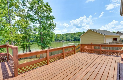 Lake Secession House | Boat, Fish & Relax: 5 Steps to Lake Secession!