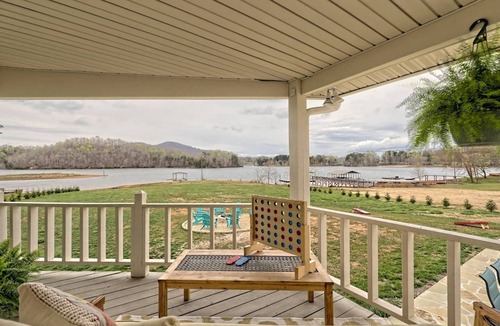 Hiawassee House | Boho Chic Lakefront Retreat by Chatuge Home Concierge | Hot Tub Fire Pit Dock Kayaks