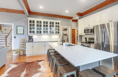 Boone House | Boone Home w/Fire Pit - Near App Ski & Sugar Mtn!