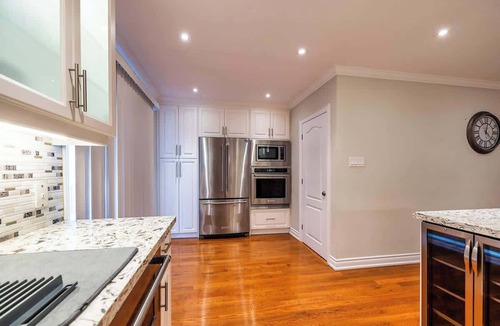 Etobicoke House | Boutique House in Etobicoke, On