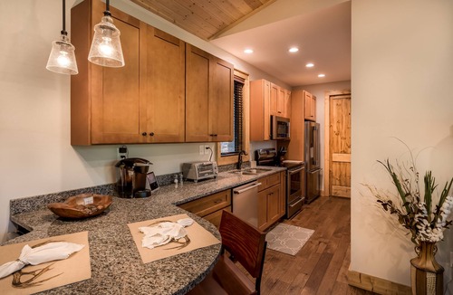 Glenville House | Branding Iron: Serene Pondfront Escape Near Panthertown Valley | Firepit + Fenced Yard