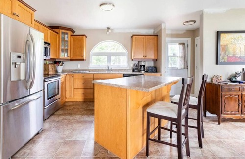 Cape Breton Regional Municipality House | Bras d'Or Lake Escape | Waterfront Home