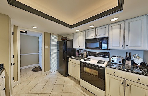 Myrtle Beach Condo | Brigadune*#14A OceanFront*Beautifully Remodeled*Grill*Heated Pool*Picnic Area