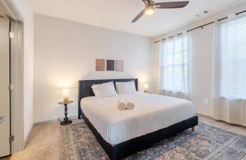 Matthews Apartment | Bright, Cozy 3BD Apt in Heart of Matthews