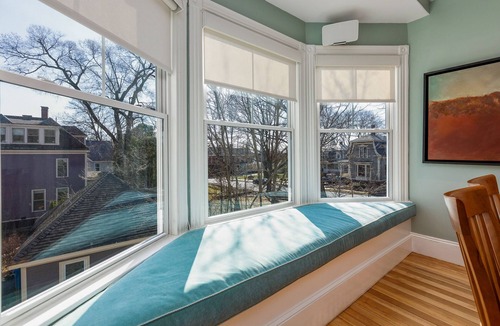 Rosemont House | Bright, spacious home, new kitchen, hot tub, beautiful art, EV charger