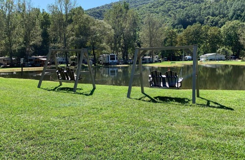 Newland Cabin | Buck Hill Campground Family Camping Cabin