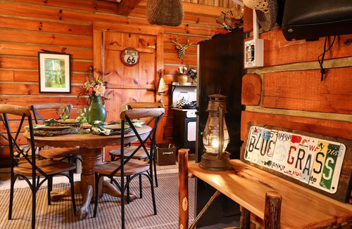 Floyd Cabin | Buffalo Hollow Preserve & Cabin in the Blue Ridge Mountains Pet Friendly