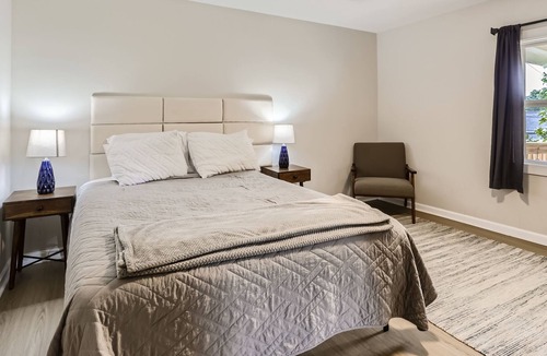 East Durham House | Bull City Bliss: Tranquil 3 BDR Haven near Duke