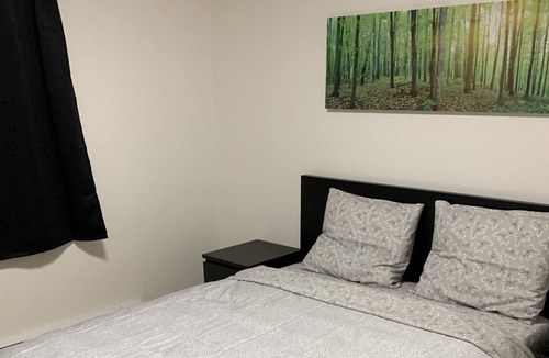 Laval Apartment | Bus stop parc restaurant very close family area very quiet and a warm atmospher