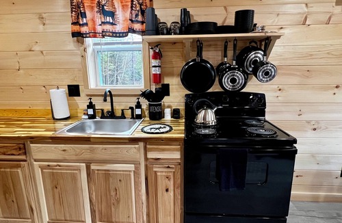 Sangerville Cabin | Cabin 5 Cozy 3-bedroom cabin located on the atv&snowmobile trail.