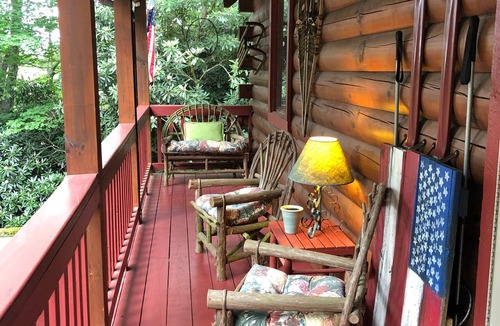 Blowing Rock Cabin | Cabin Nestled in Blowing Rock