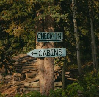 Yukon Other | CabinsOver Crag Lake Glamping Bear