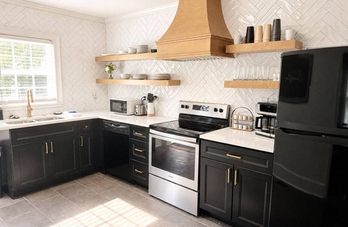 Summerville House | Camellia: Close to the Medical District and Augusta National