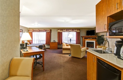 Stettler Hotel | Canalta Hotel Stettler
