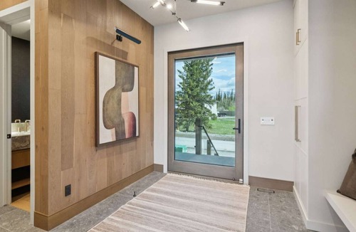 Kananaskis House | Canmore - Sisu Lodge