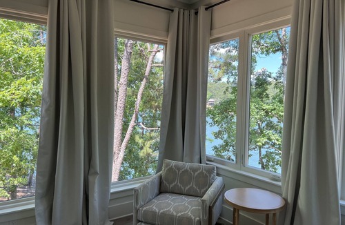 Seneca House | Carolina’s Cottage Cove-Lake Keowee