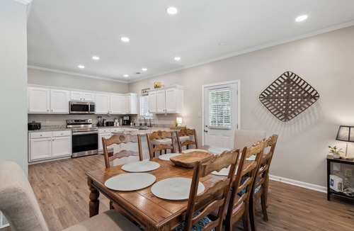 Cooper-Young Historic District Apartment | Casa Azul Memphis Midtown Cooper Young