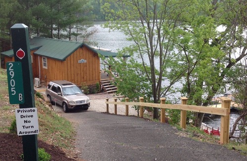 Butler Cottage | CATFISH COTTAGE-LAKE WATAUGA, TN -WATERFRONT-PRIVATE DOCK
