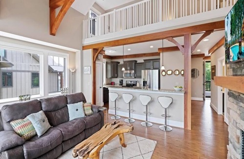 Boone Condo | Chalakee Lodge CJ-6- Mountain View, Gated Resort, Indoor/Outdoor Pools & Hot Tub