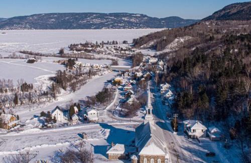 L'Anse-Saint-Jean Ski Chalet | Chalet du Père Bouchard