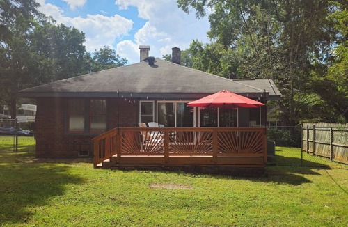 Charlotte House | Charlotte's Streamside Sanctuary 3BR, ½ ACRE