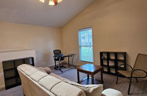 Midtown Apartment | Charming 1-bedroom, second story guest house in historic Augusta WiFi & AC