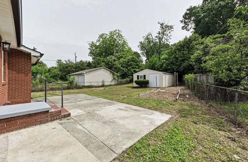 Sheffield Park House | Charming 3-bedroom house with WiFi and AC in Charlotte