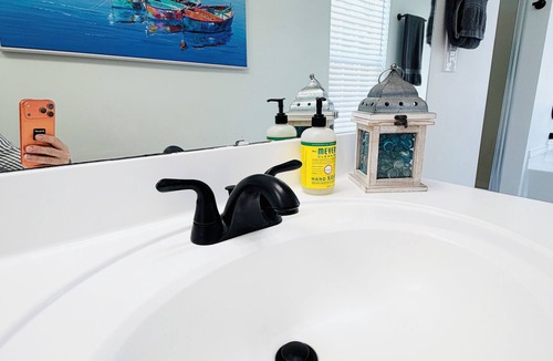 Toddville Road House | Charming 3-bedroom house in beautiful Charlotte with AC