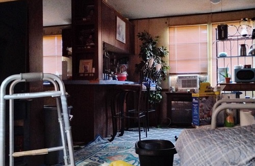 Lumberton House | Charming 3-bedroom mobile home with AC and WiFi in Lumberton